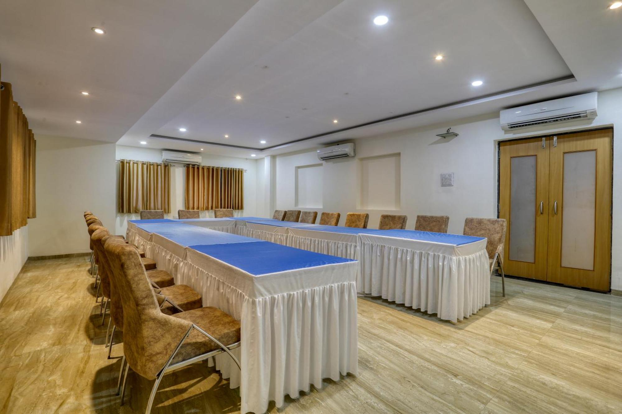 Soonstay Hotel Konark Indore Zewnętrze zdjęcie