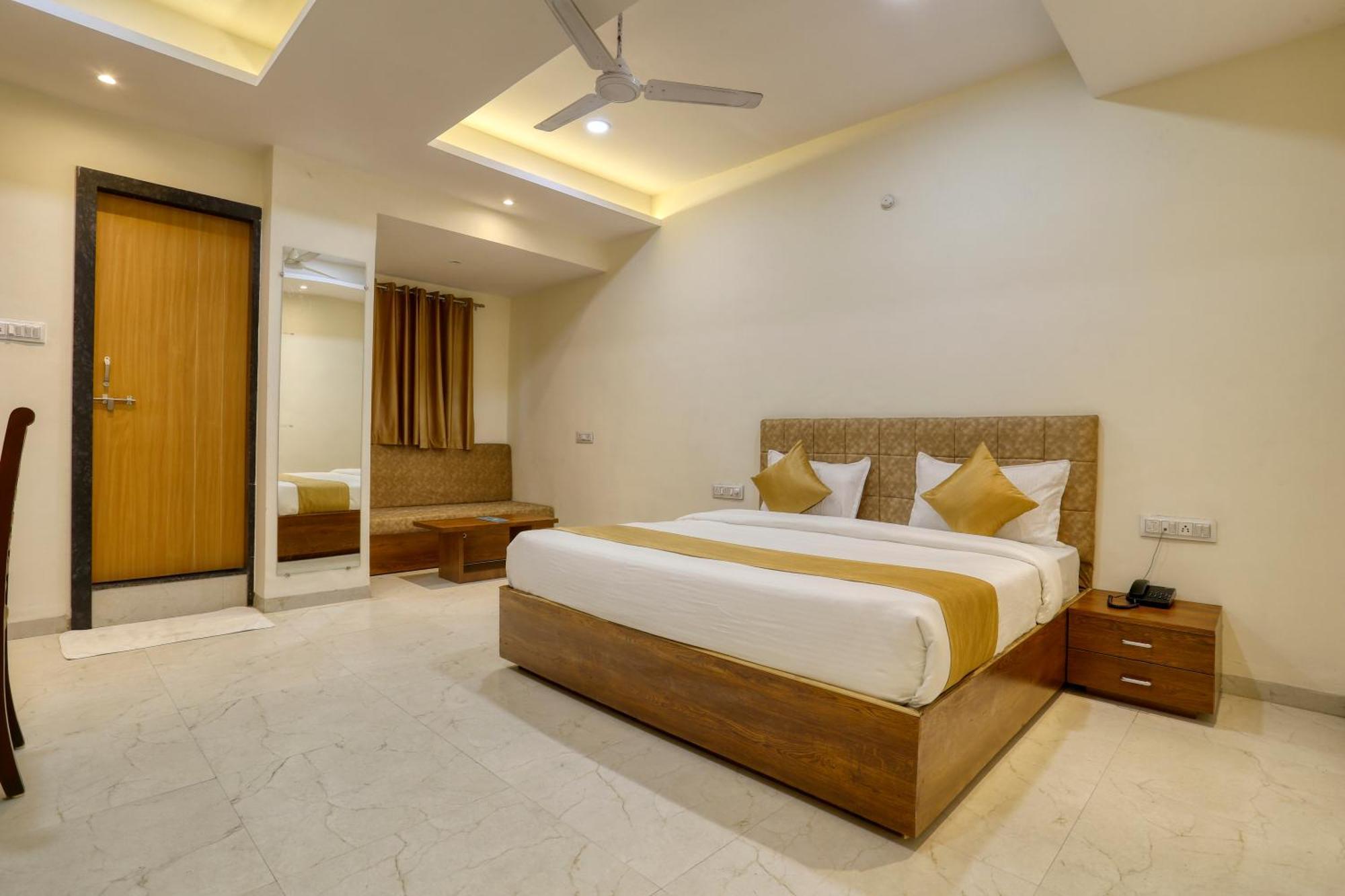 Soonstay Hotel Konark Indore Zewnętrze zdjęcie